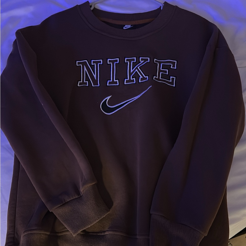 Nike womens Dark Brown Crewneck Sweater